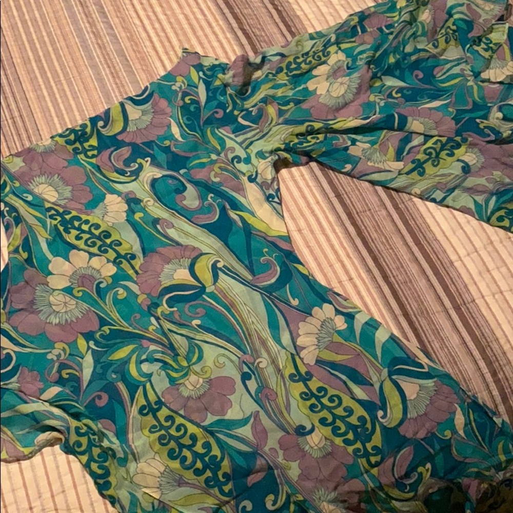 Beautiful one arm silk flowy shirt